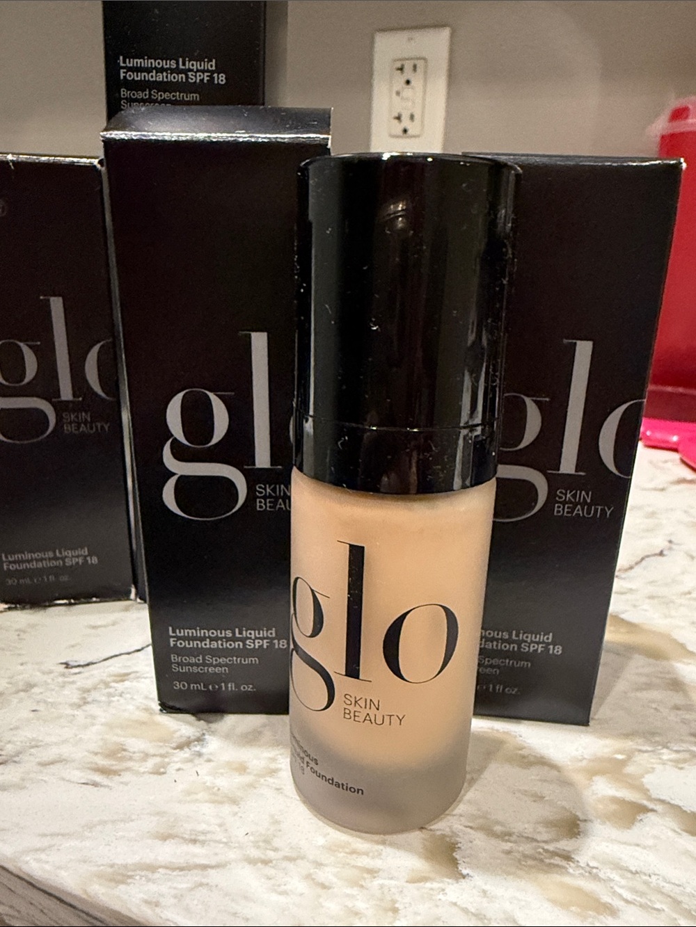 Glo Skin Beauty Luminous Liquid Foundation - Brûlée